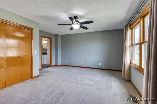 $465,000 | 2927 Valley Avenue Northwest, Grand Rapids, MI 49544