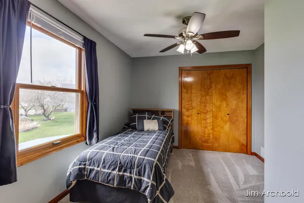 $465,000 | 2927 Valley Avenue Northwest, Grand Rapids, MI 49544