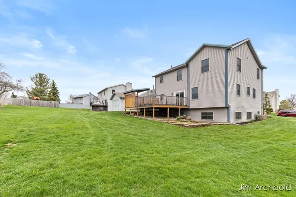 $465,000 | 2927 Valley Avenue Northwest, Grand Rapids, MI 49544