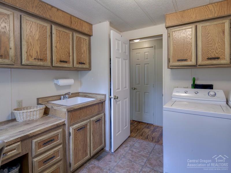 64847 Grande Loop Bend, OR 97701 - Photo 13 of 25 Additional Photo