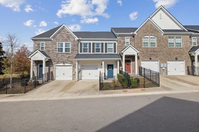 $405,000 | 2260 Belle Crk Way, Nashville, TN 37221