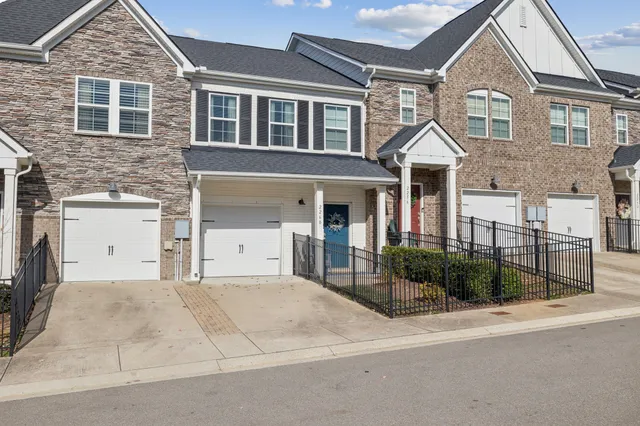 $405,000 | 2260 Belle Crk Way, Nashville, TN 37221
