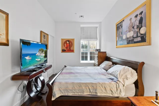 $5,750 | 304 Pavonia Avenue, Unit 102A, Jersey City, NJ 07302