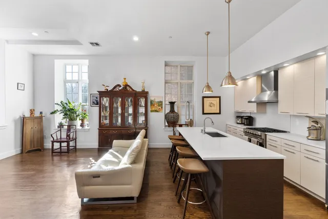 $5,750 | 304 Pavonia Avenue, Unit 102A, Jersey City, NJ 07302