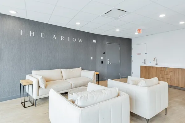 $3,200 | 375 Cummins Highway, Unit 402, Boston, MA 02136