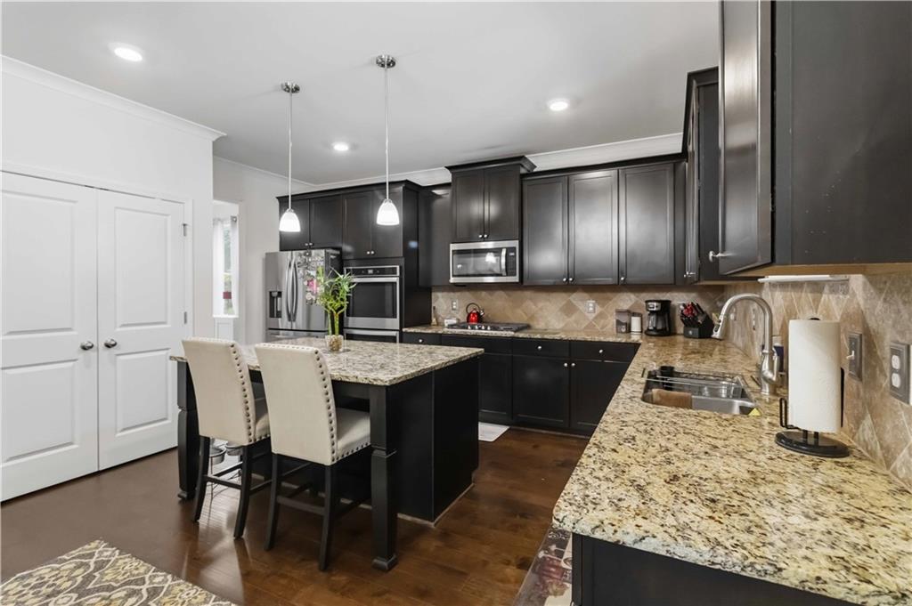 217 Sebastian Cove Hampton, GA 30228 - Photo 9 of 52