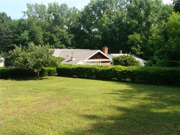 29 Whitmore Street Springfield, MA 01104 - Photo 13 of 30 Gallery Image 13