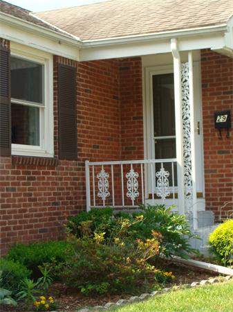 29 Whitmore Street Springfield, MA 01104 - Photo 2 of 30 Gallery Image 2