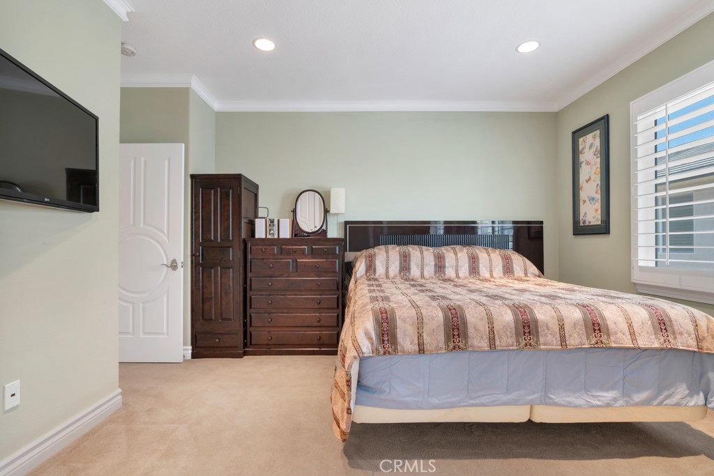 20333 Vía Cellini Porter Ranch, CA 91326 - Photo 43 of 66