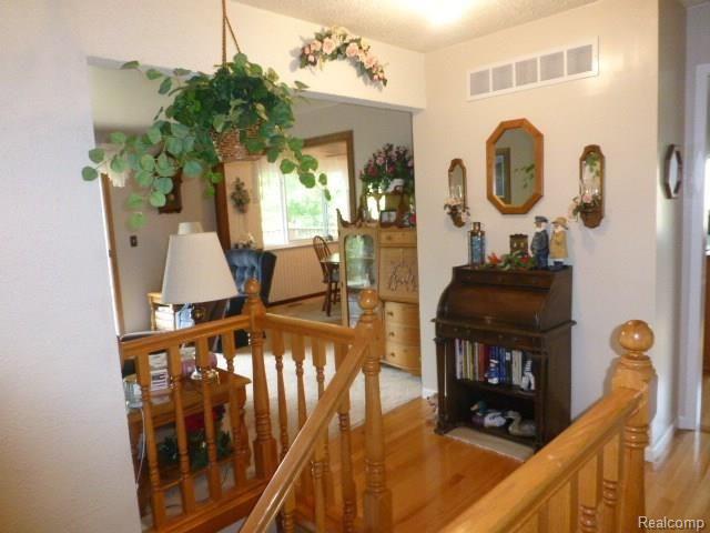 5293 Timber Ridge Trail Clarkston, MI 48346 - Photo 32 of 55 P1040622.JPG