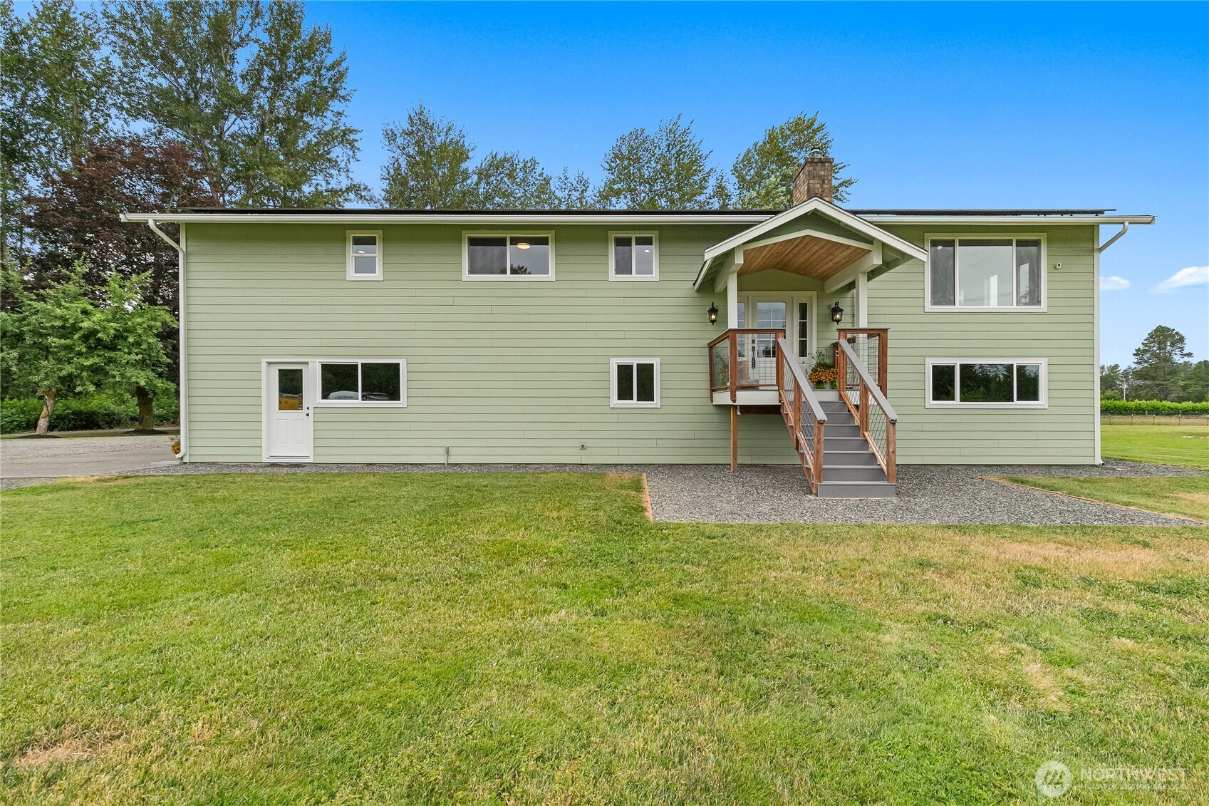 8360 Valley View Road Custer, WA 98240 - Photo 2 of 31