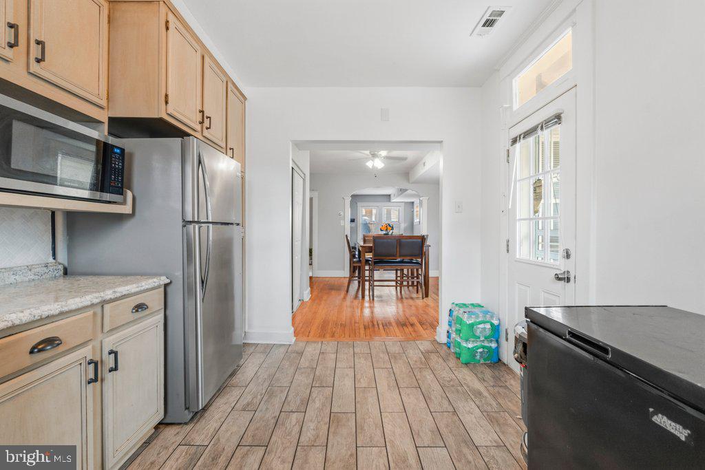 4117 Granite Road Baltimore, MD 21206 - Photo 13 of 38 Bright and inviting kitchen space.