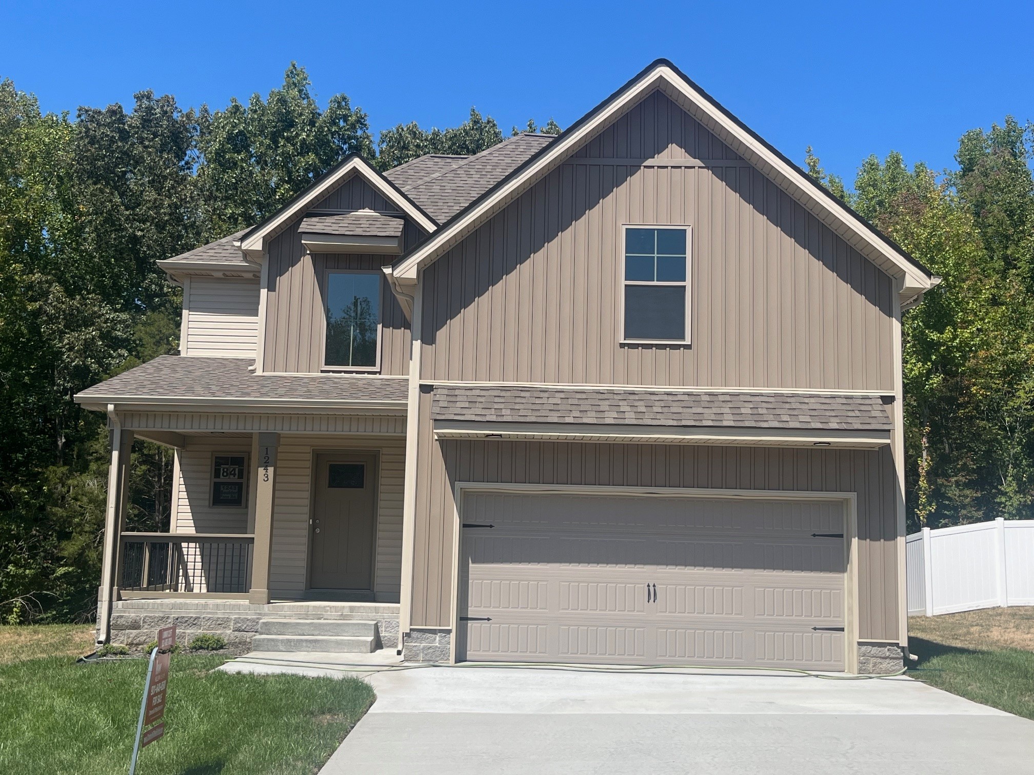 1243 Boulder Pass Road Clarksville, TN 37040 - Photo 1 of 31 Gallery Image 1
