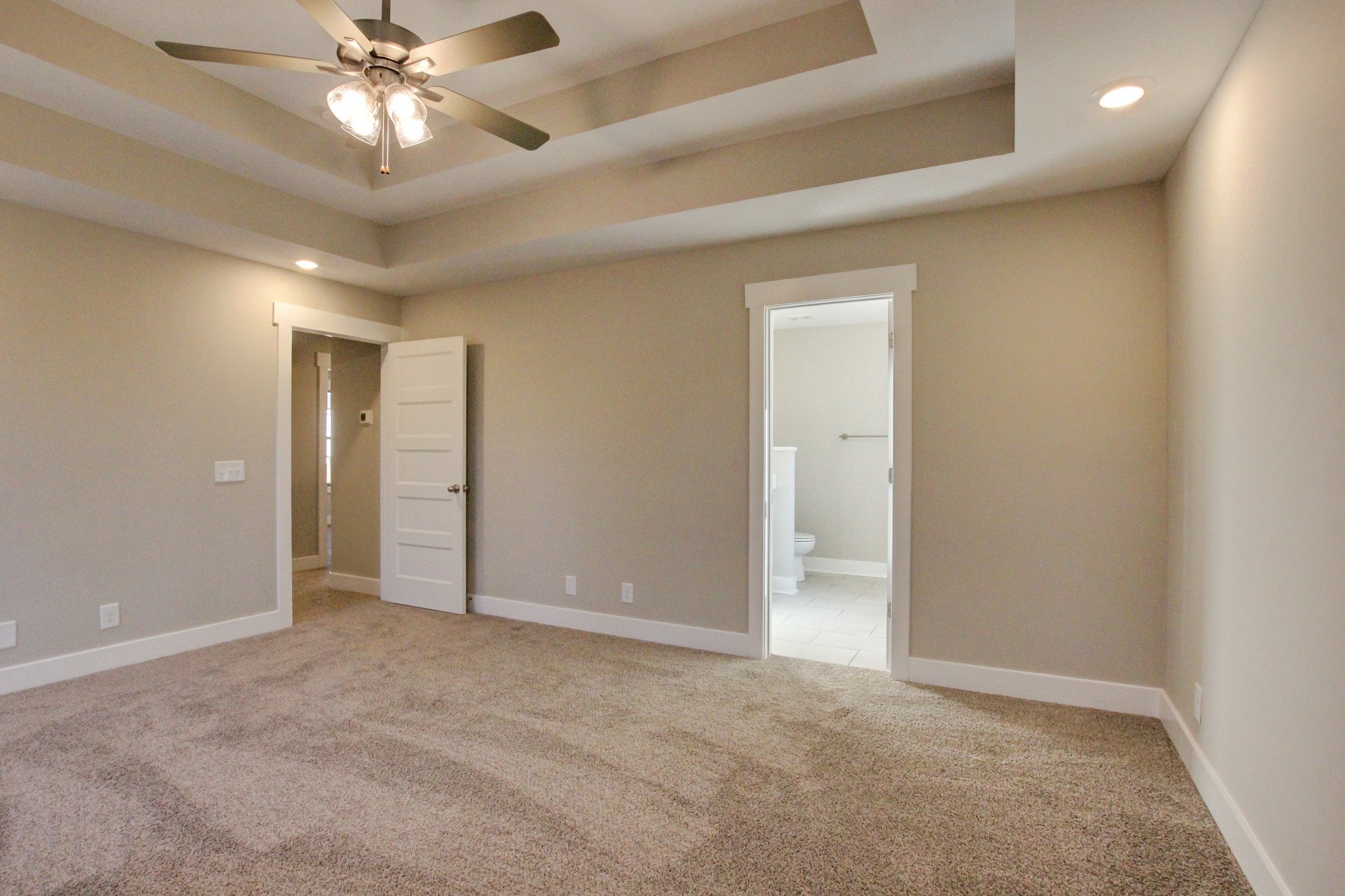 1243 Boulder Pass Road Clarksville, TN 37040 - Photo 14 of 31 Gallery Image 14