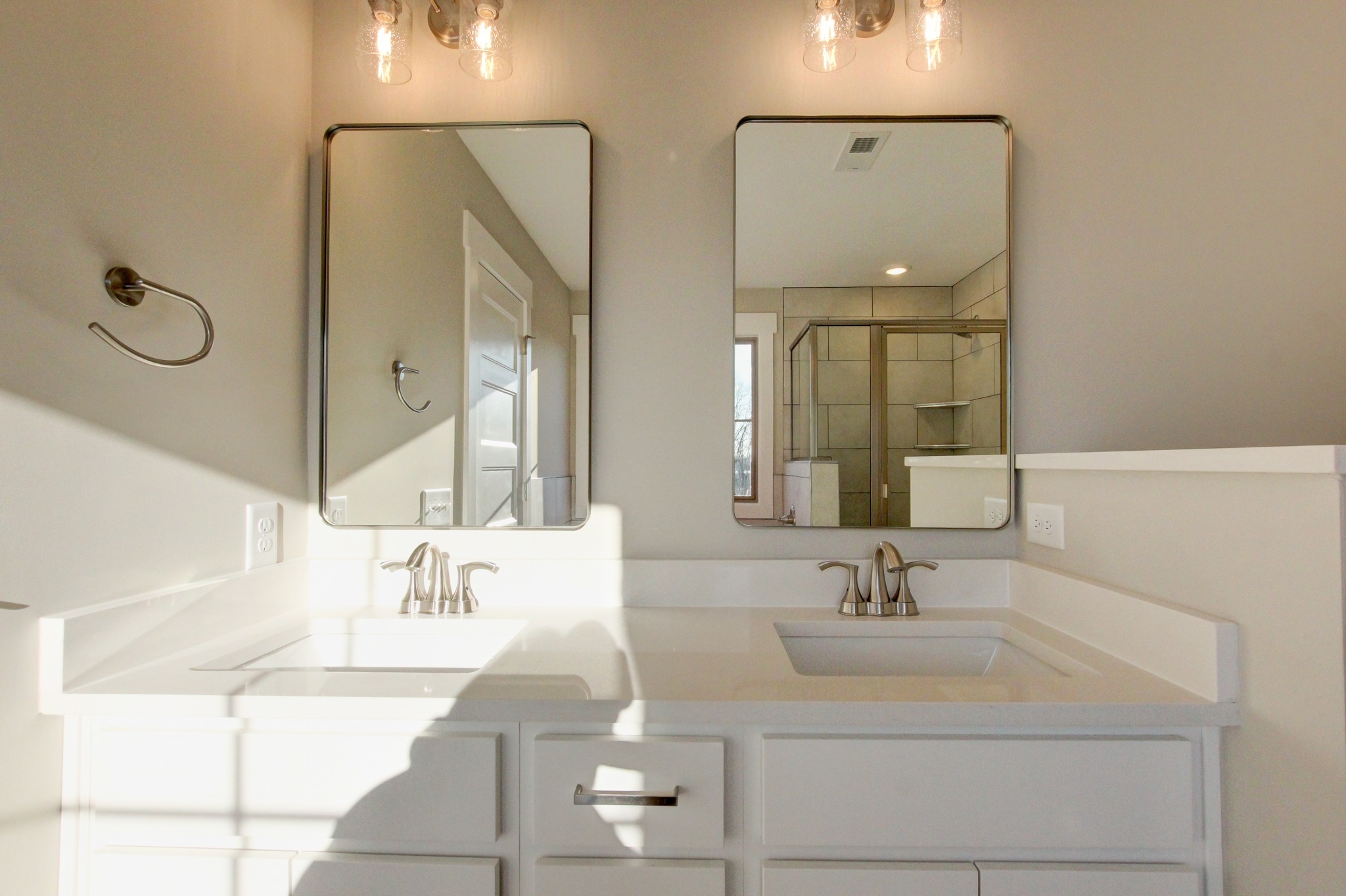 1243 Boulder Pass Road Clarksville, TN 37040 - Photo 16 of 31 Gallery Image 16