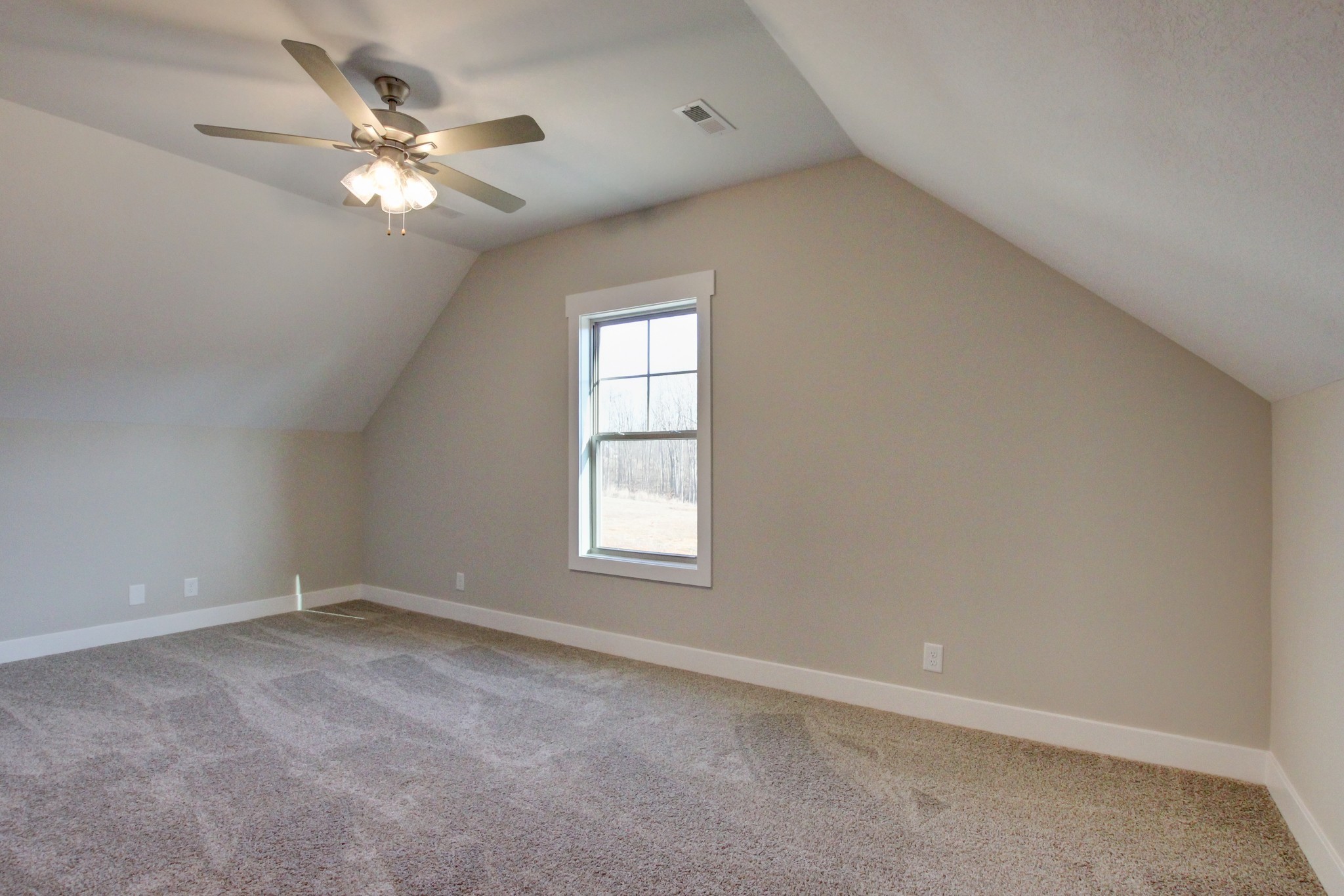 1243 Boulder Pass Road Clarksville, TN 37040 - Photo 19 of 31 Gallery Image 19