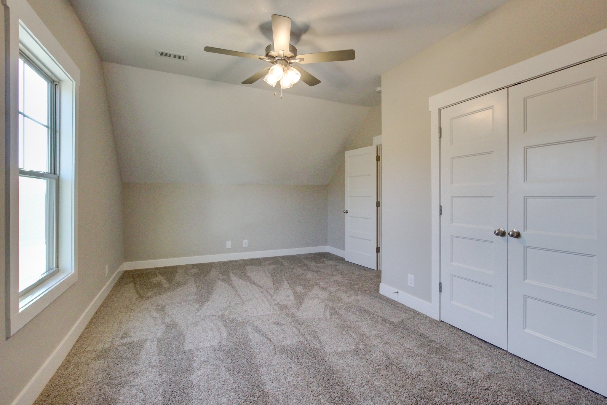 1243 Boulder Pass Road Clarksville, TN 37040 - Photo 21 of 31 Gallery Image 21