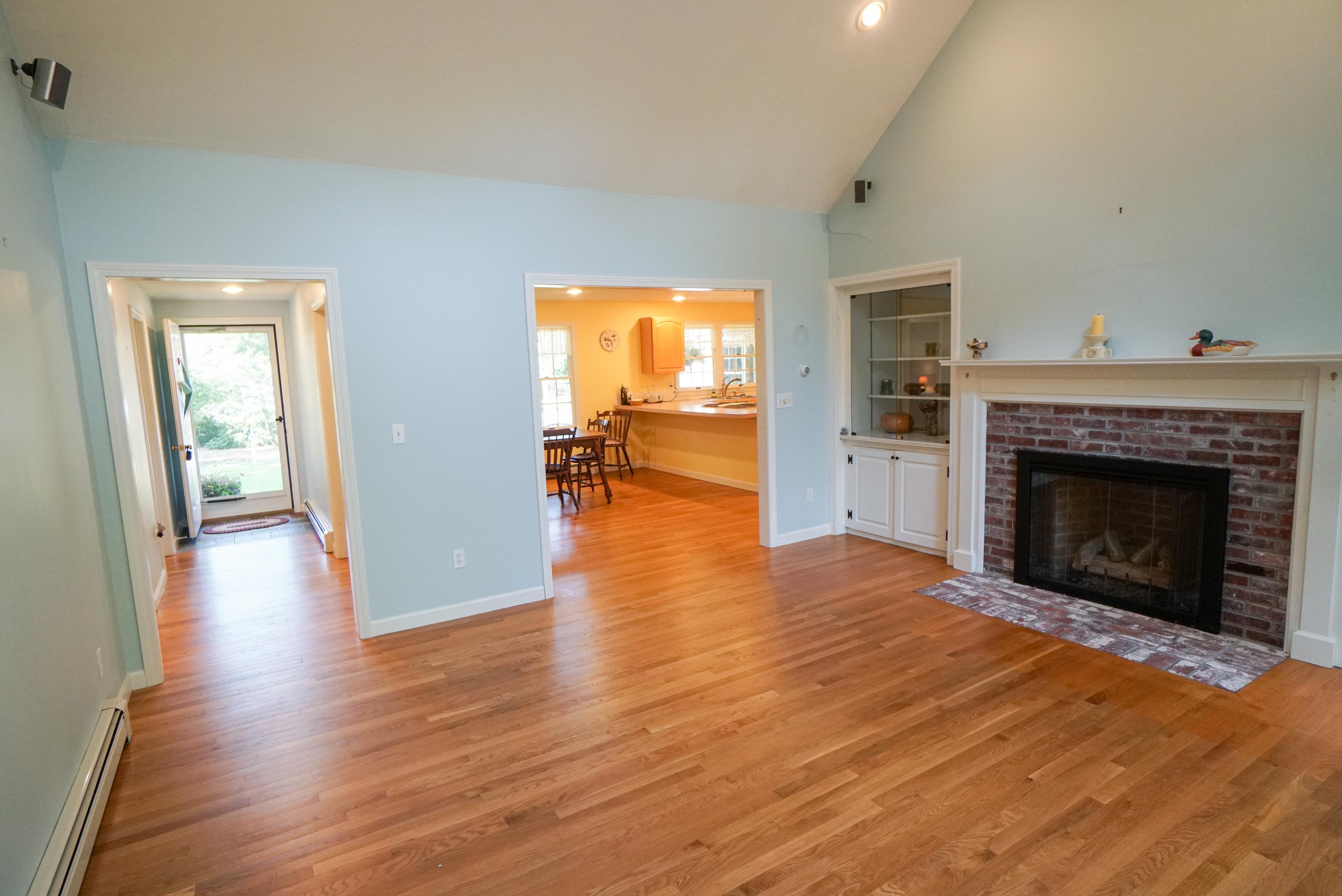33 Thomegan Road Brewster, MA 02631 - Photo 12 of 40 DSC01159