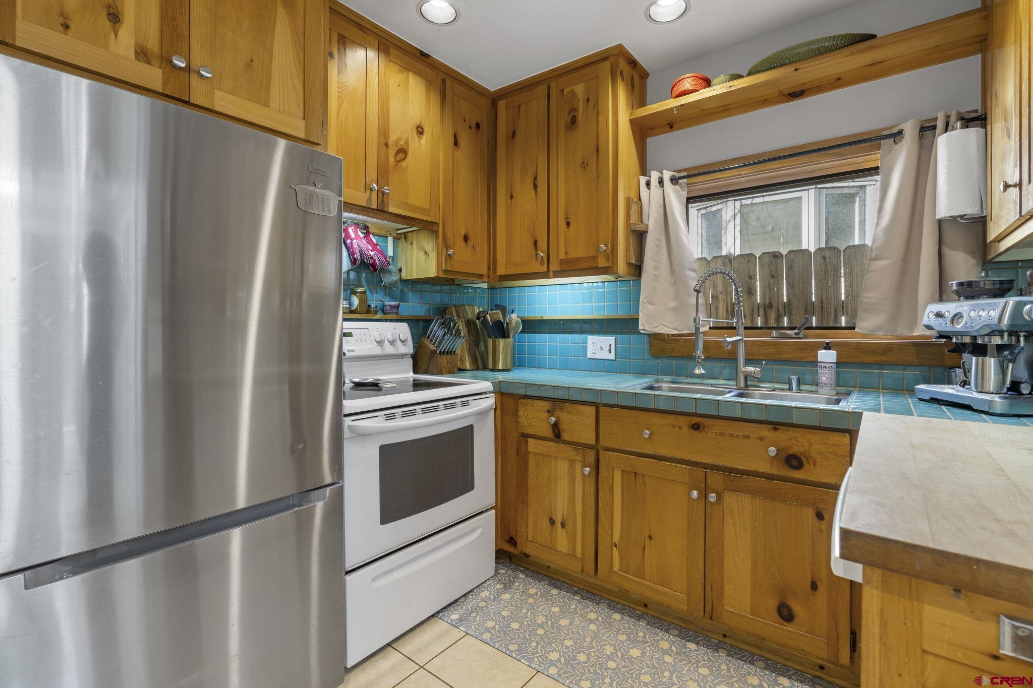 960 East 4th Avenue Durango, CO 81301 - Photo 10 of 27