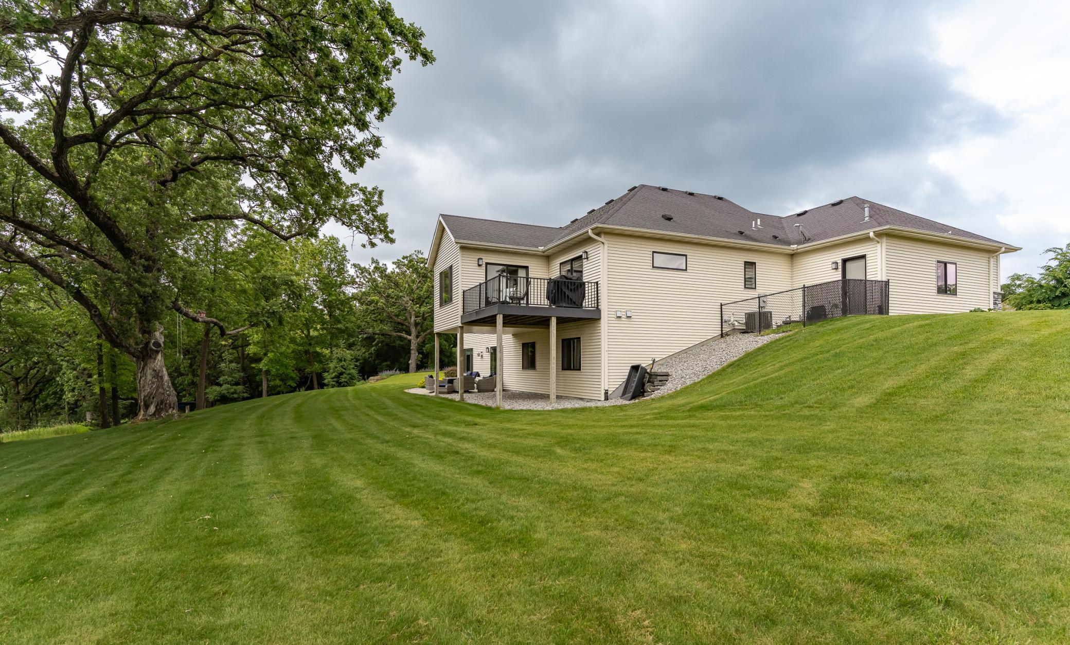 4338 Stone Crest Lane Rochester, MN 55906 - Photo 3 of 49