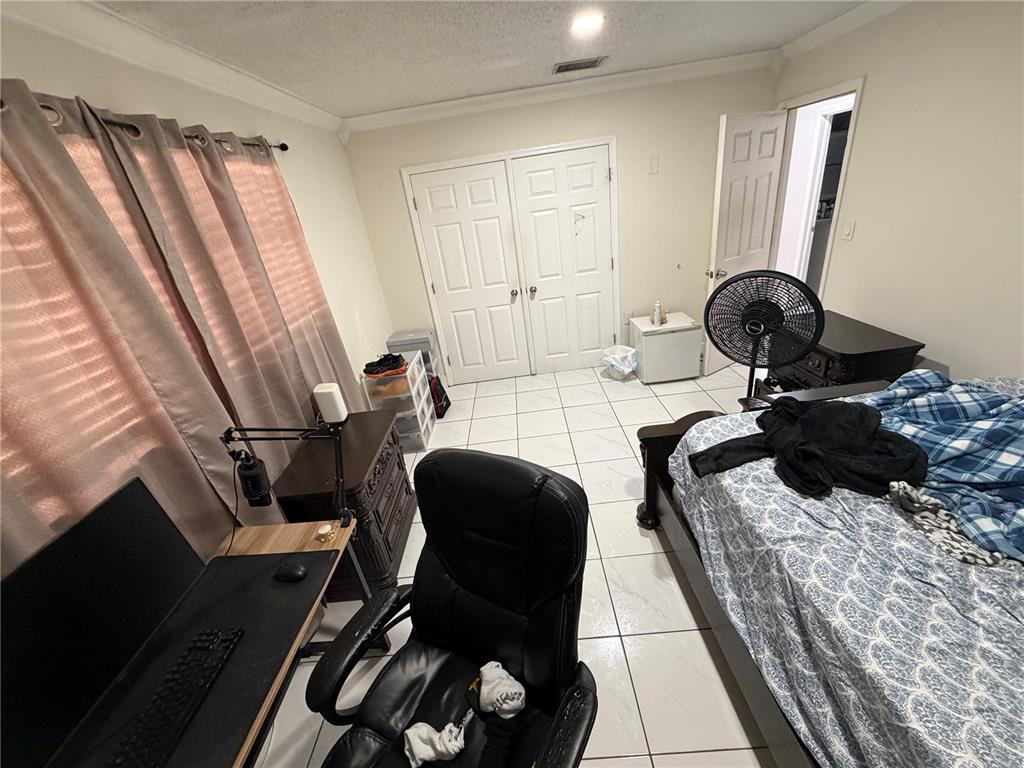 18615 Southwest 98th Avenue Miami, FL 33157 - Photo 17 of 44