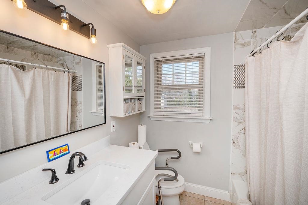 20 Colonial Drive Salem, NH 03079 - Photo 19 of 28