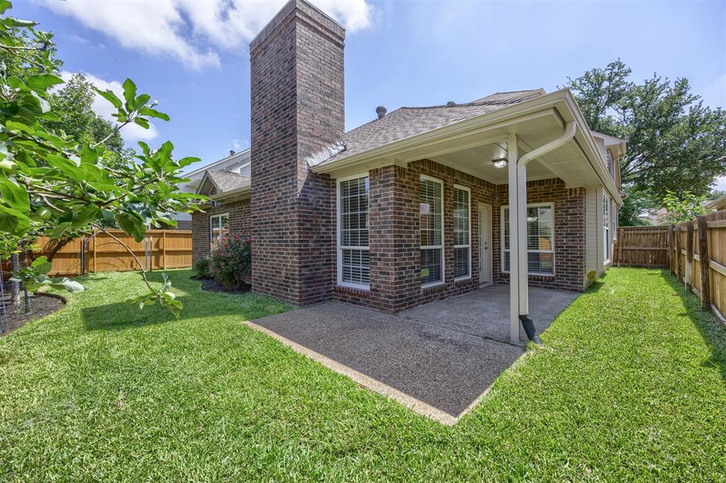 9446 Abbey Road Irving, TX 75063 - Photo 33 of 40