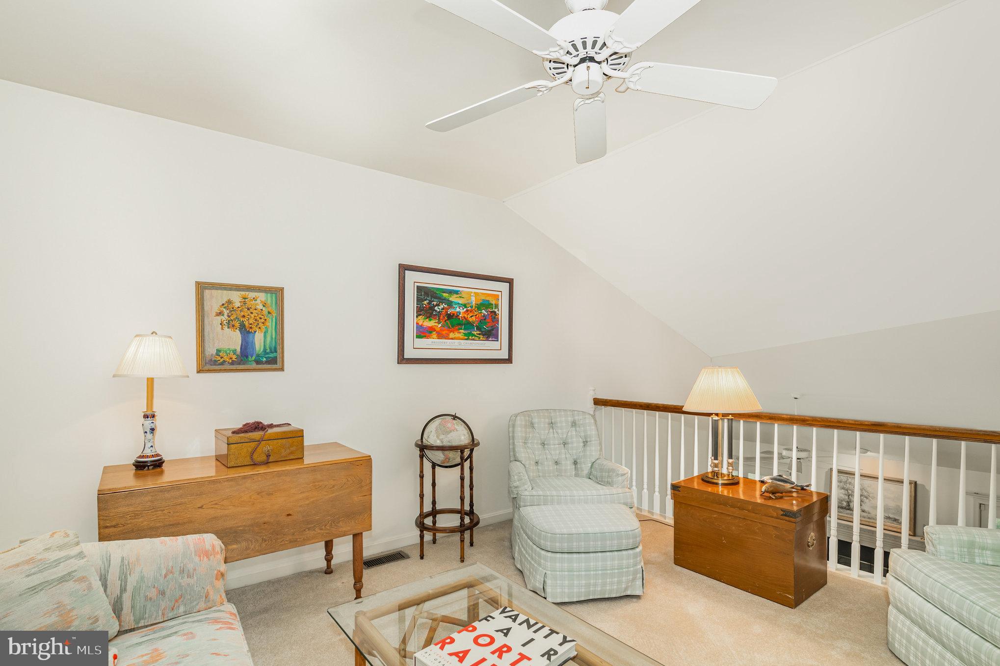 17 Leearden Road Hershey, PA 17033 - Photo 22 of 36 a living room with furniture and a couch