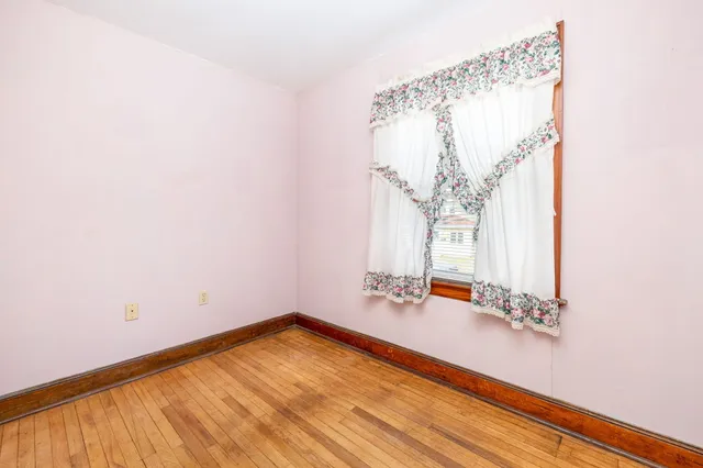 $279,900 | 116 Bushnell Avenue, Watertown, CT 06779