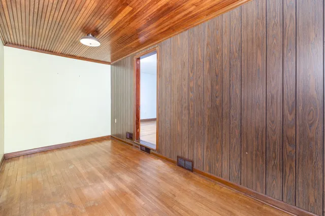 $279,900 | 116 Bushnell Avenue, Watertown, CT 06779