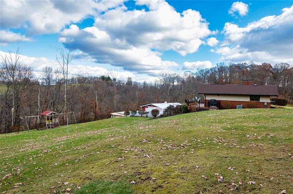 1050 Lagonda Road Washington, PA 15301 - Photo 23 of 25 a view of a garden