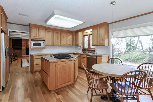 $549,500 | 251 Glen Eagles Road East, Statesville, NC 28625