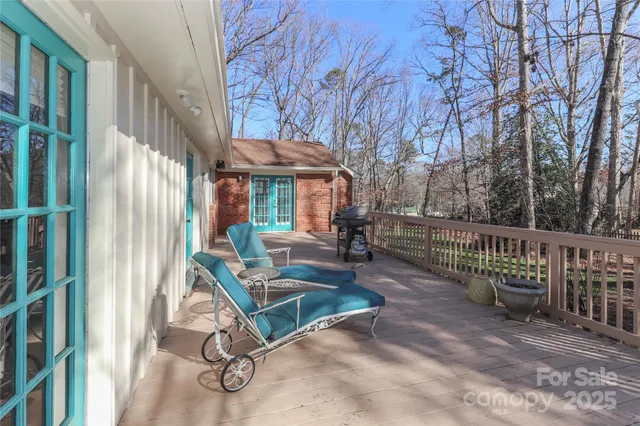 $549,500 | 251 Glen Eagles Road East, Statesville, NC 28625