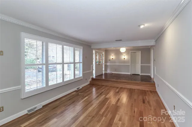 $549,500 | 251 Glen Eagles Road East, Statesville, NC 28625