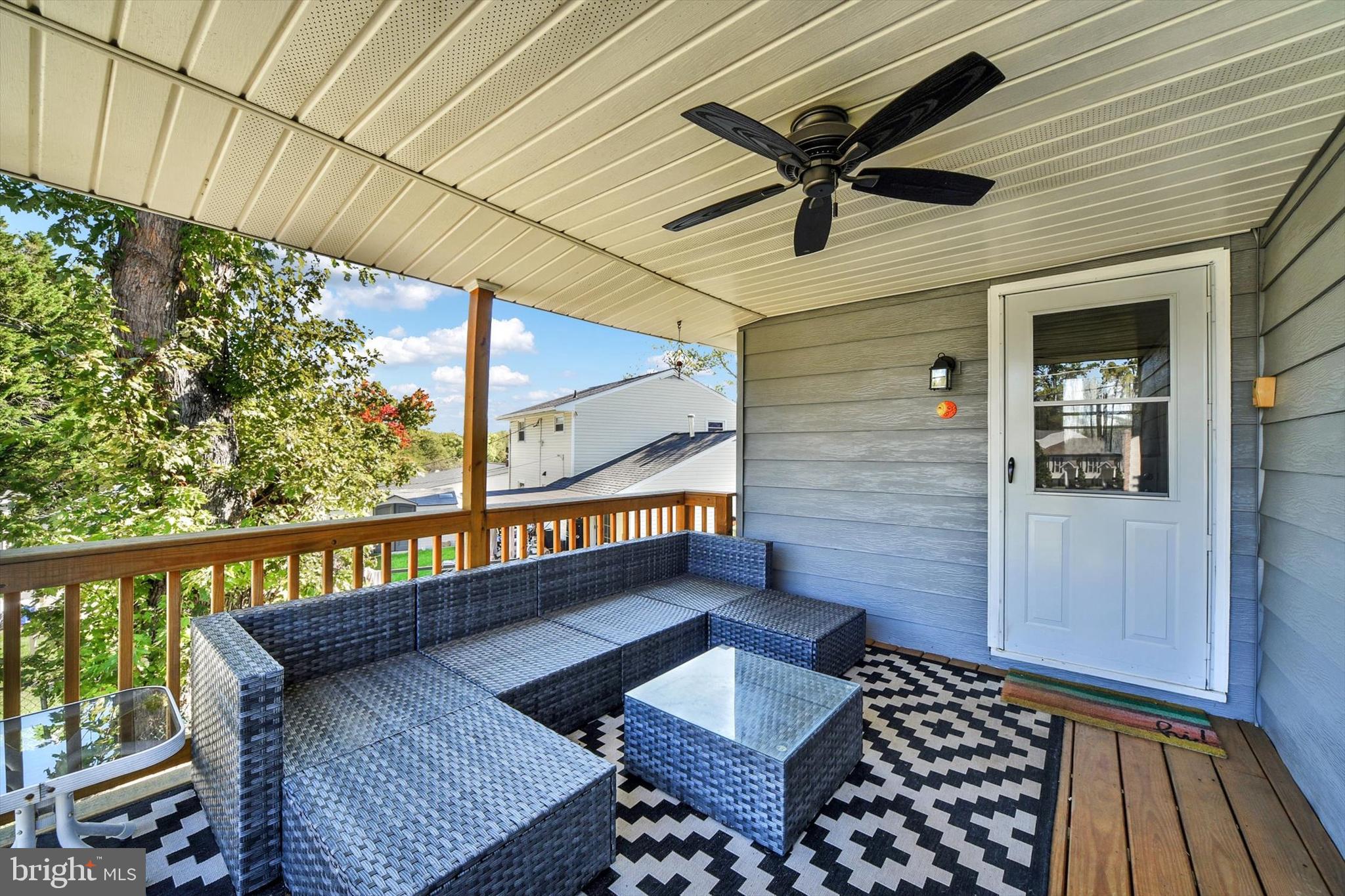 2027 Longview Avenue Rosedale, MD 21237 - Photo 23 of 26 beautiful back deck
