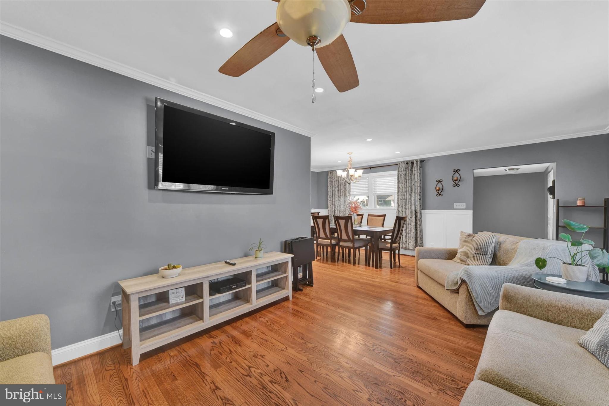 2027 Longview Avenue Rosedale, MD 21237 - Photo 4 of 26 Hardwood floors throughout main level