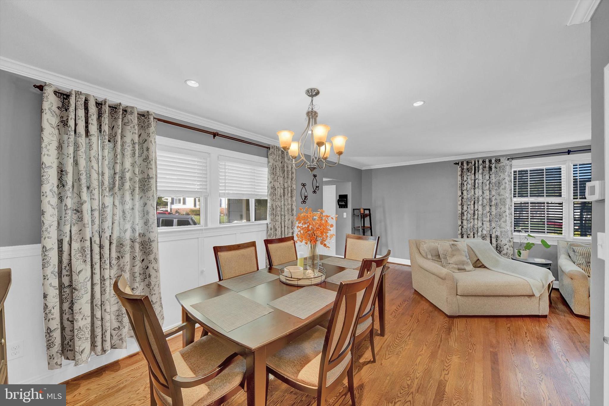 2027 Longview Avenue Rosedale, MD 21237 - Photo 7 of 26 dining area