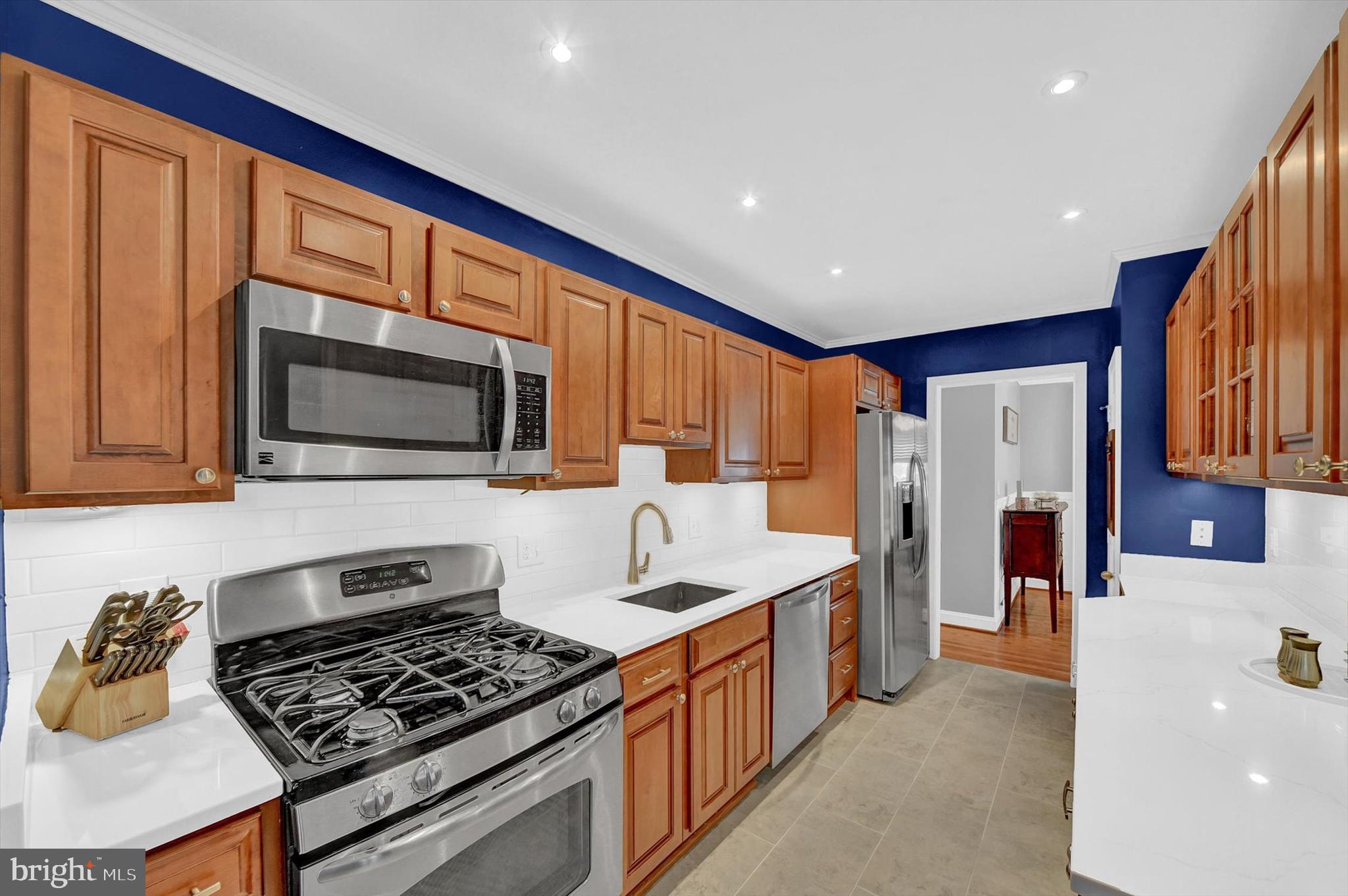 2027 Longview Avenue Rosedale, MD 21237 - Photo 8 of 26 upgraded kitchen