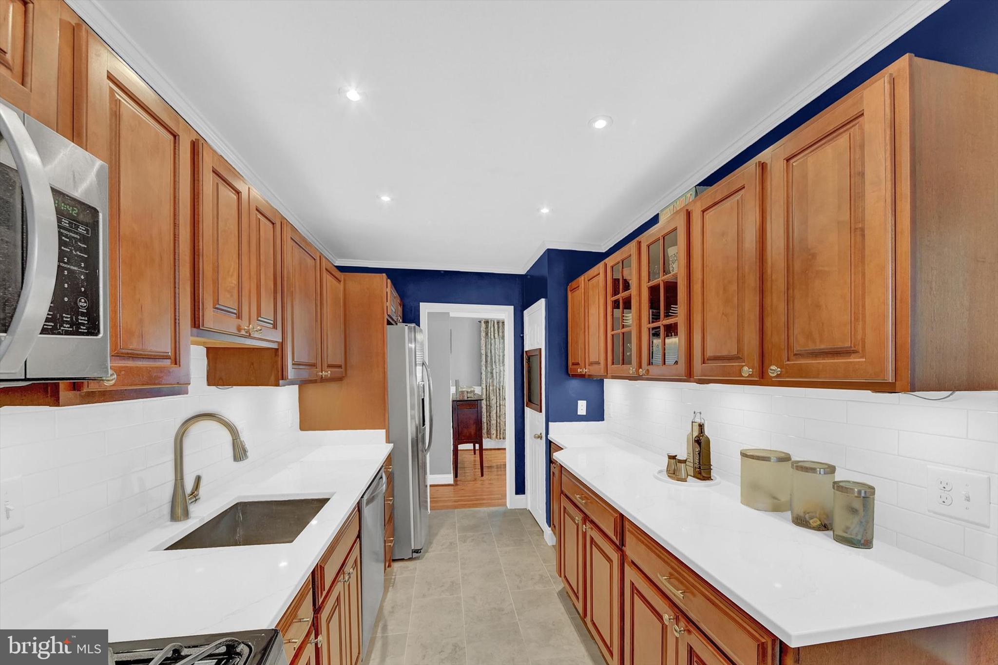 2027 Longview Avenue Rosedale, MD 21237 - Photo 9 of 26 stainless steel appliances