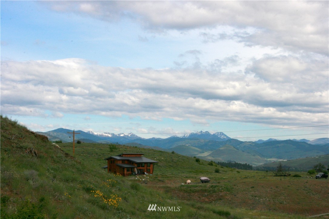 1-2 Signal Hill Road Twisp, WA 98856 - Photo 17 of 20 Gallery Image 17