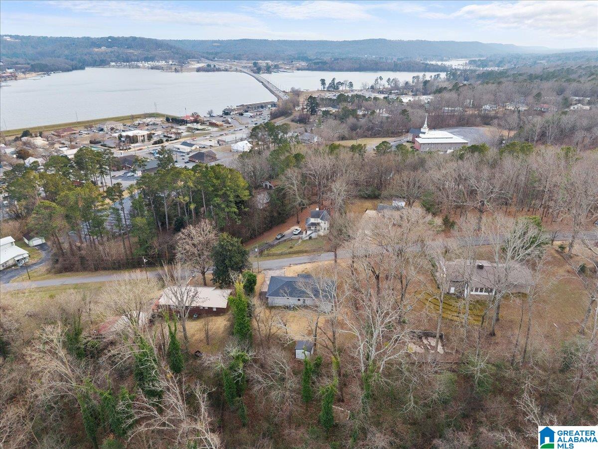 2012 Crawford Street Guntersville, AL 35976 - Photo 37 of 40