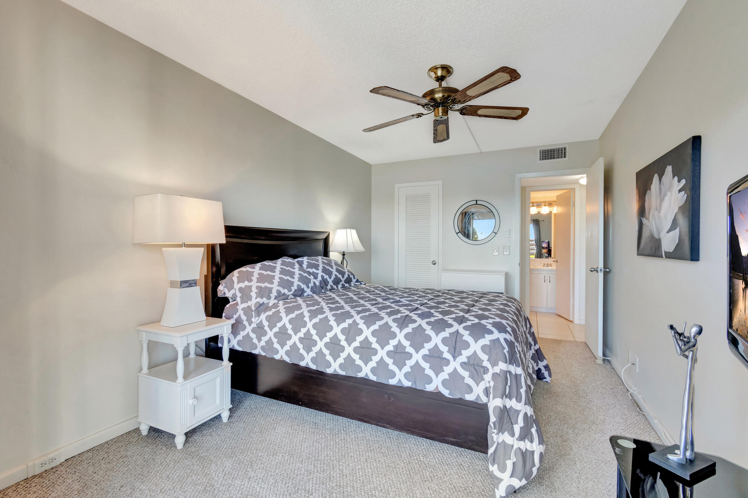 3002 Cornwall East Boca Raton, FL 33434 - Photo 18 of 63 23_dsc_5746