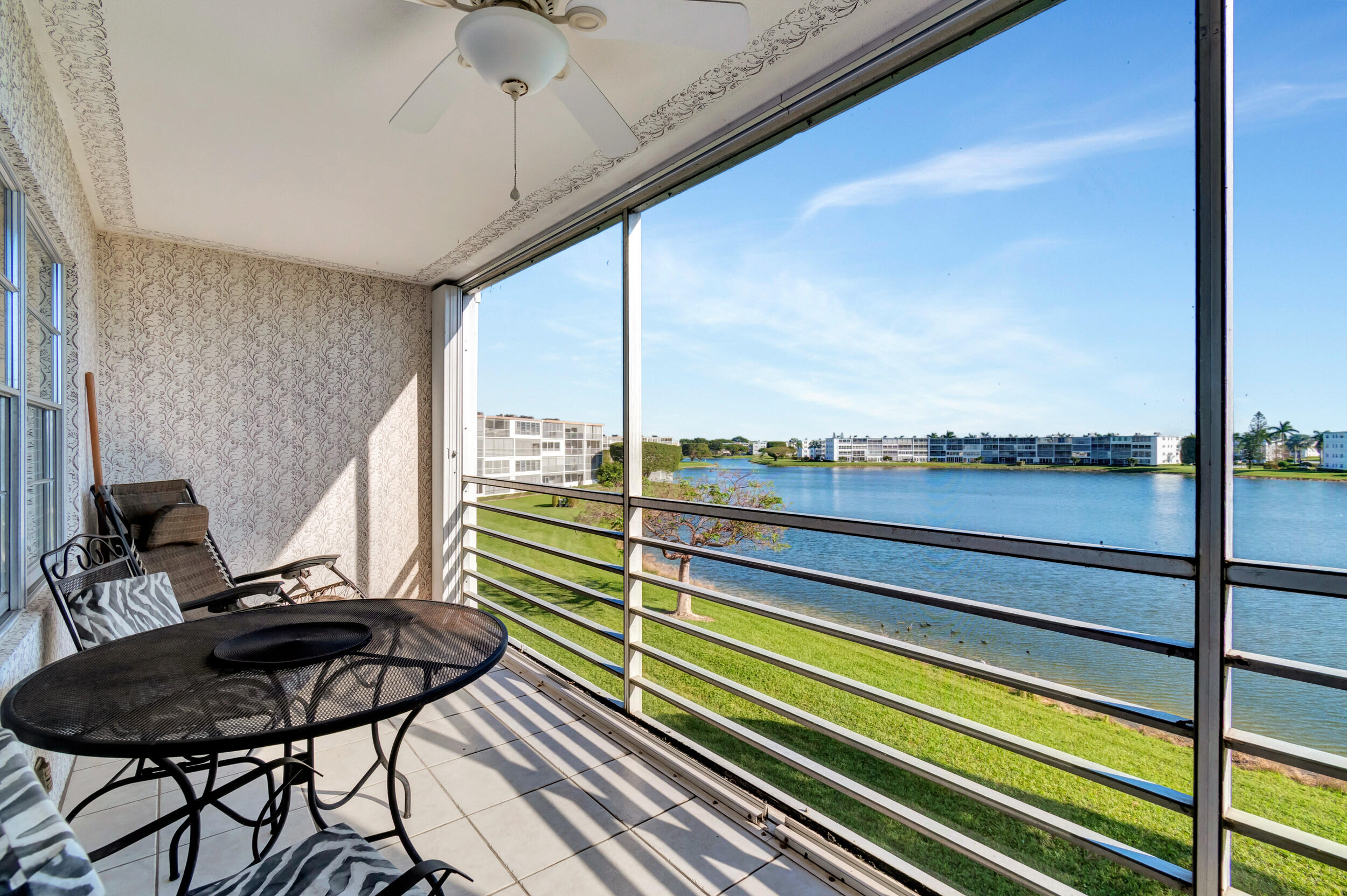 3002 Cornwall East Boca Raton, FL 33434 - Photo 20 of 63 26_dsc_5766