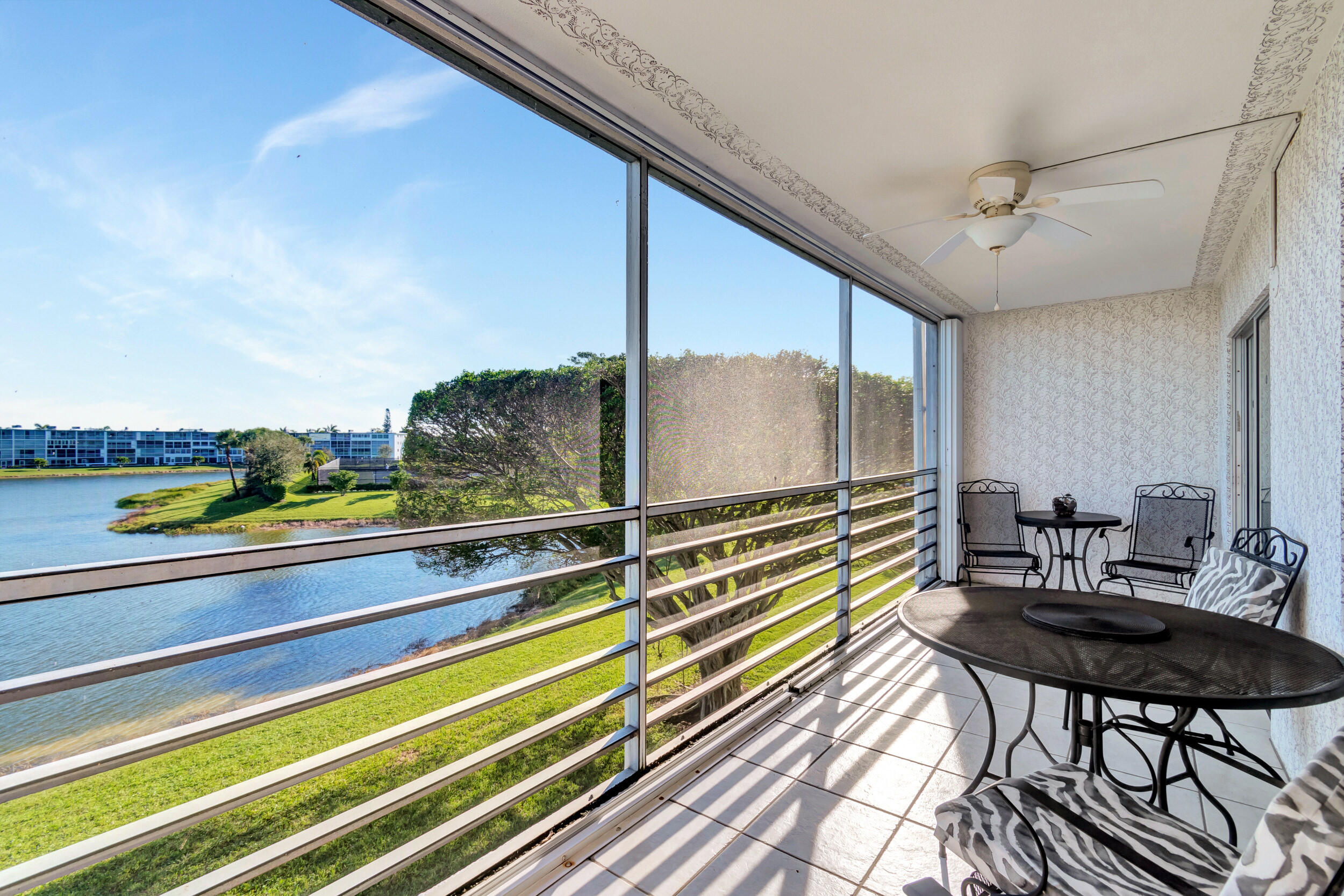 3002 Cornwall East Boca Raton, FL 33434 - Photo 21 of 63 27_dsc_5776