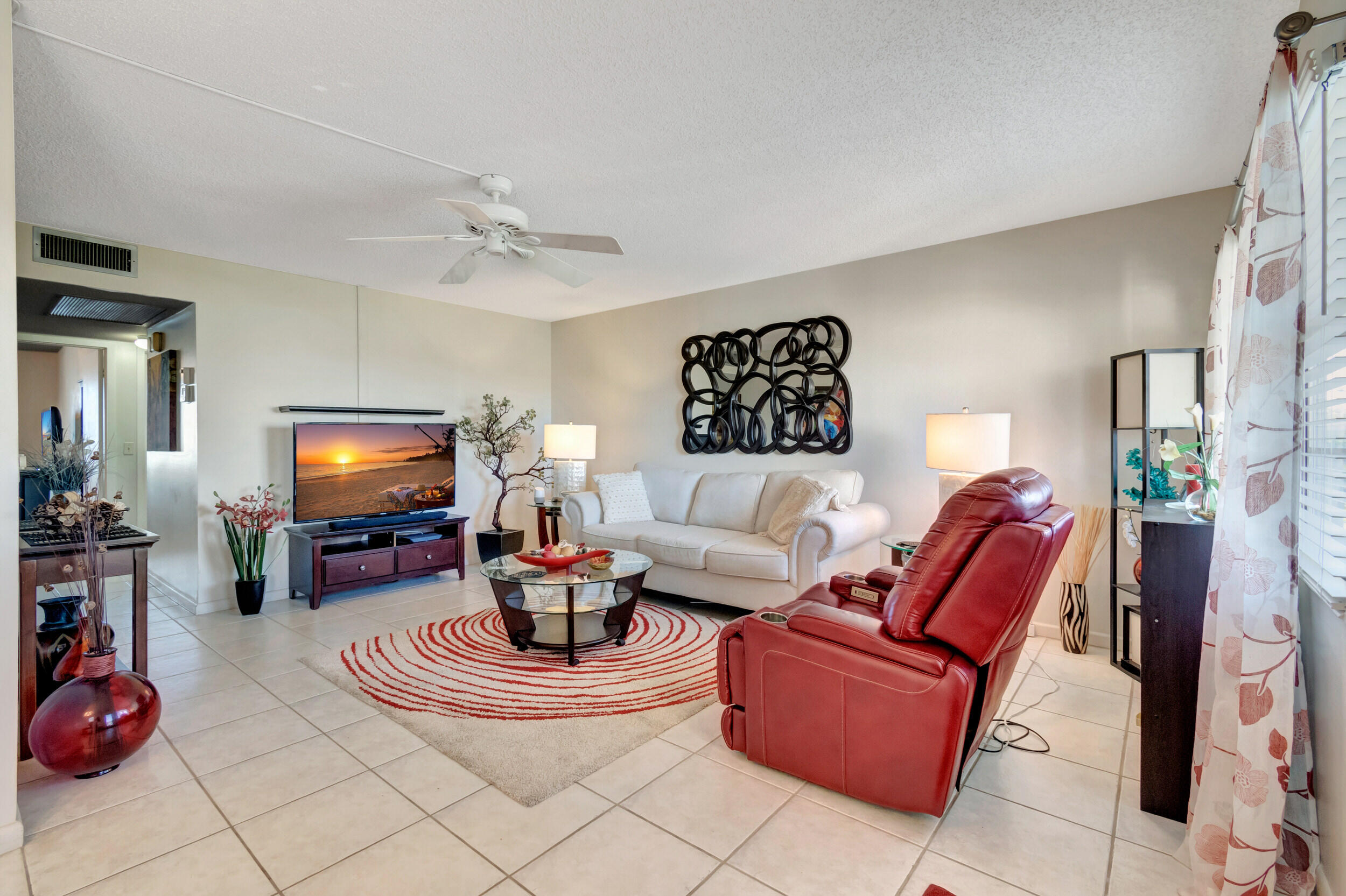 3002 Cornwall East Boca Raton, FL 33434 - Photo 4 of 63 07_dsc_5821