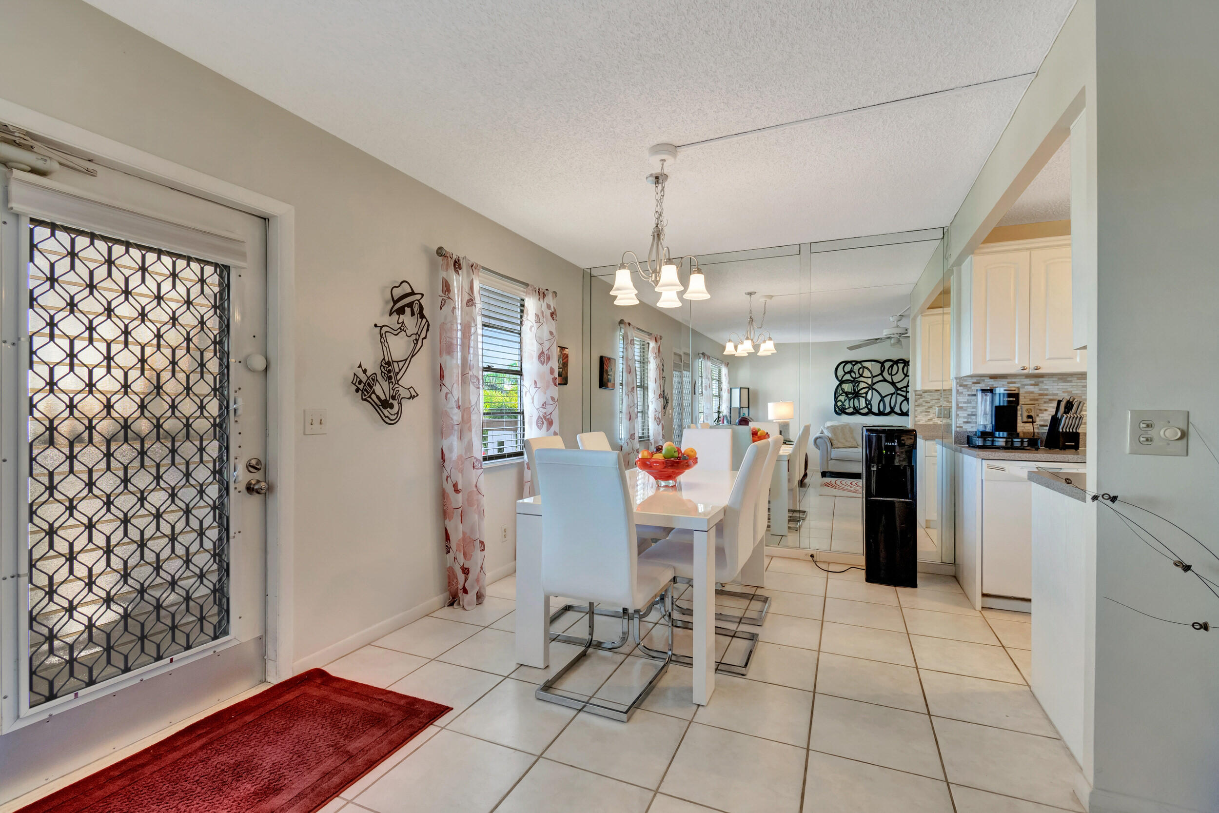 3002 Cornwall East Boca Raton, FL 33434 - Photo 8 of 63 12_dsc_5851