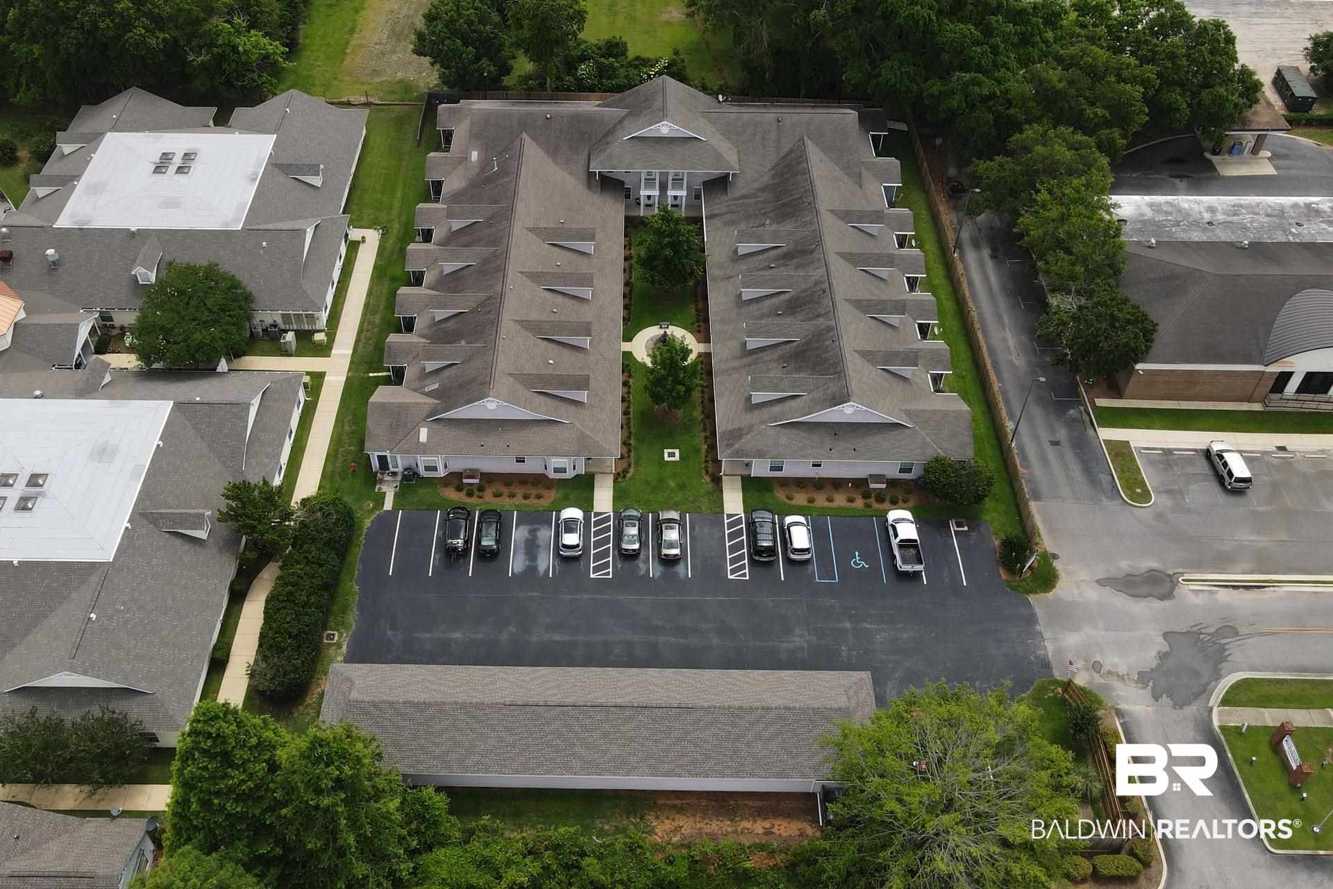 102 Courthouse Drive, Unit 15 Fairhope, AL 36532 - Photo 5 of 32