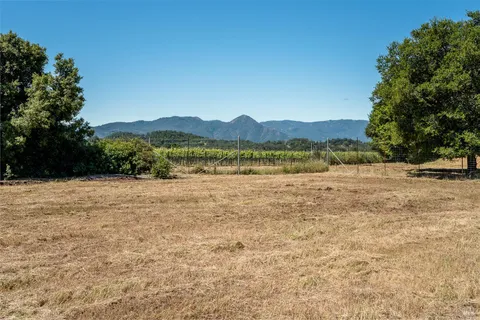 $425,000 | 13000 Buckman Drive, Hopland, CA 95449