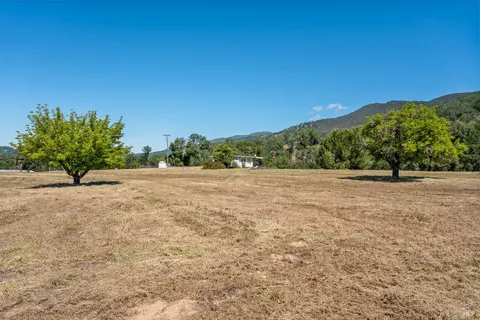 $425,000 | 13000 Buckman Drive, Hopland, CA 95449