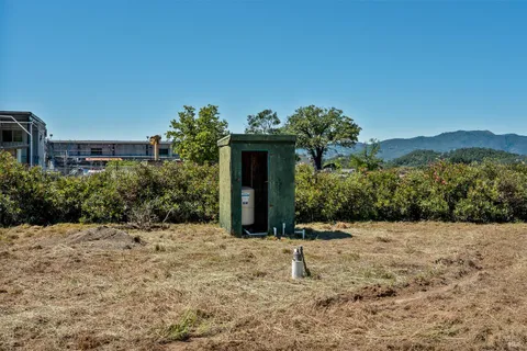 $425,000 | 13000 Buckman Drive, Hopland, CA 95449